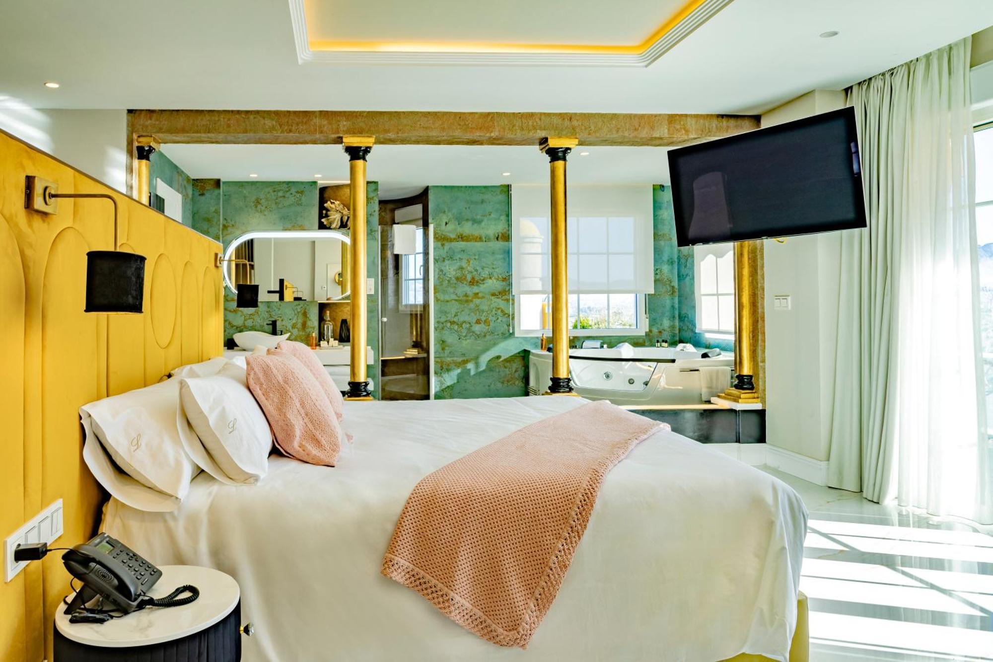 Hotel Cortijo Landete (Adults Only) อาร์มิลญา ภายนอก รูปภาพ